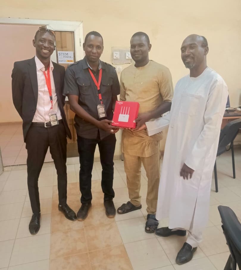 STEM Power Niger reçoit la visite des lauréats de la bourse d’excellence de la coopération chinoise conduite par l’Organisation pour la Promotion de l’Excellence (OPE)